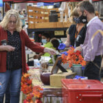 Darlington-Outdoor-Market (DSC_5468) Enhanced Crop (2)