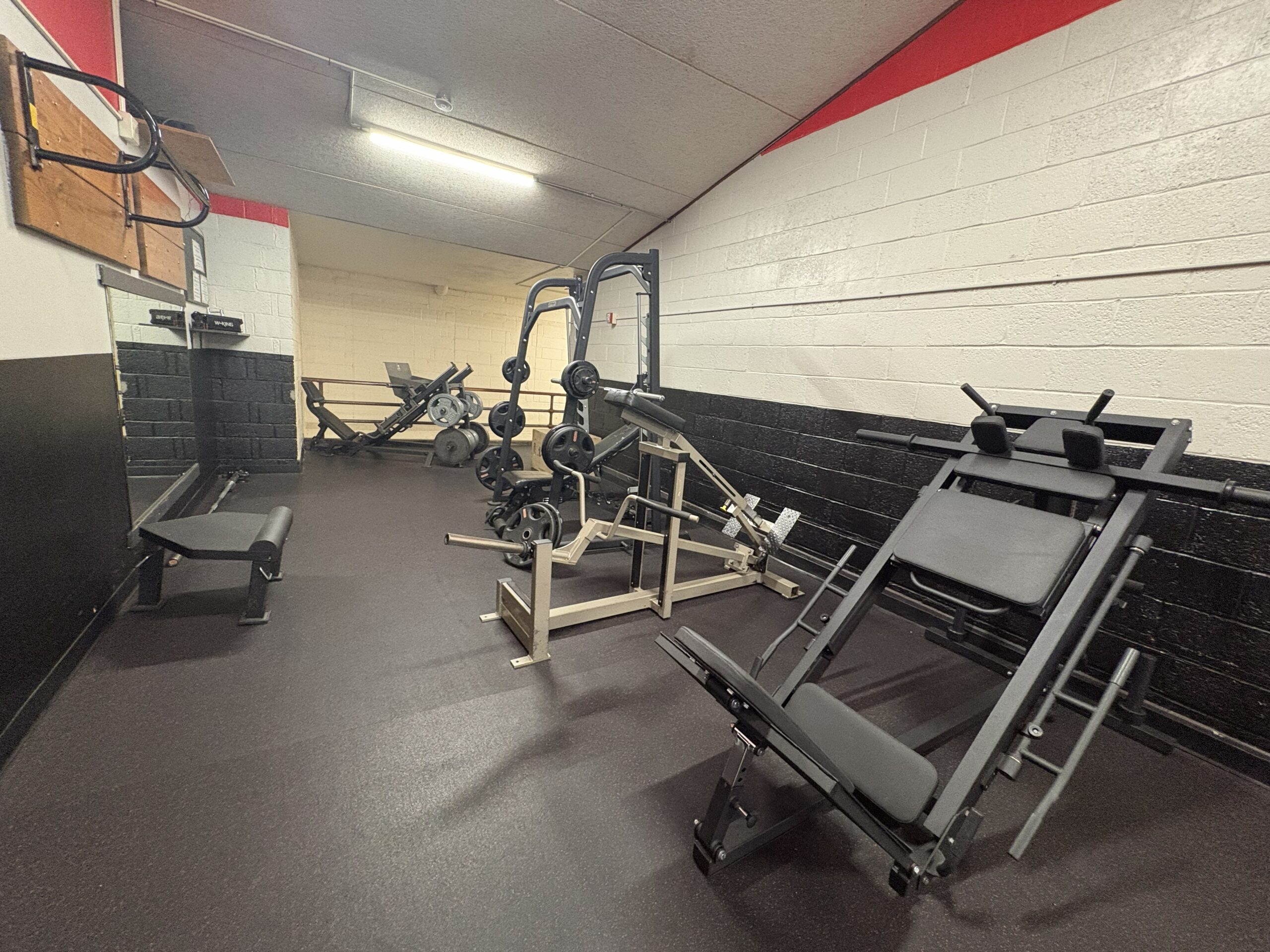 Upper Weight Room 4